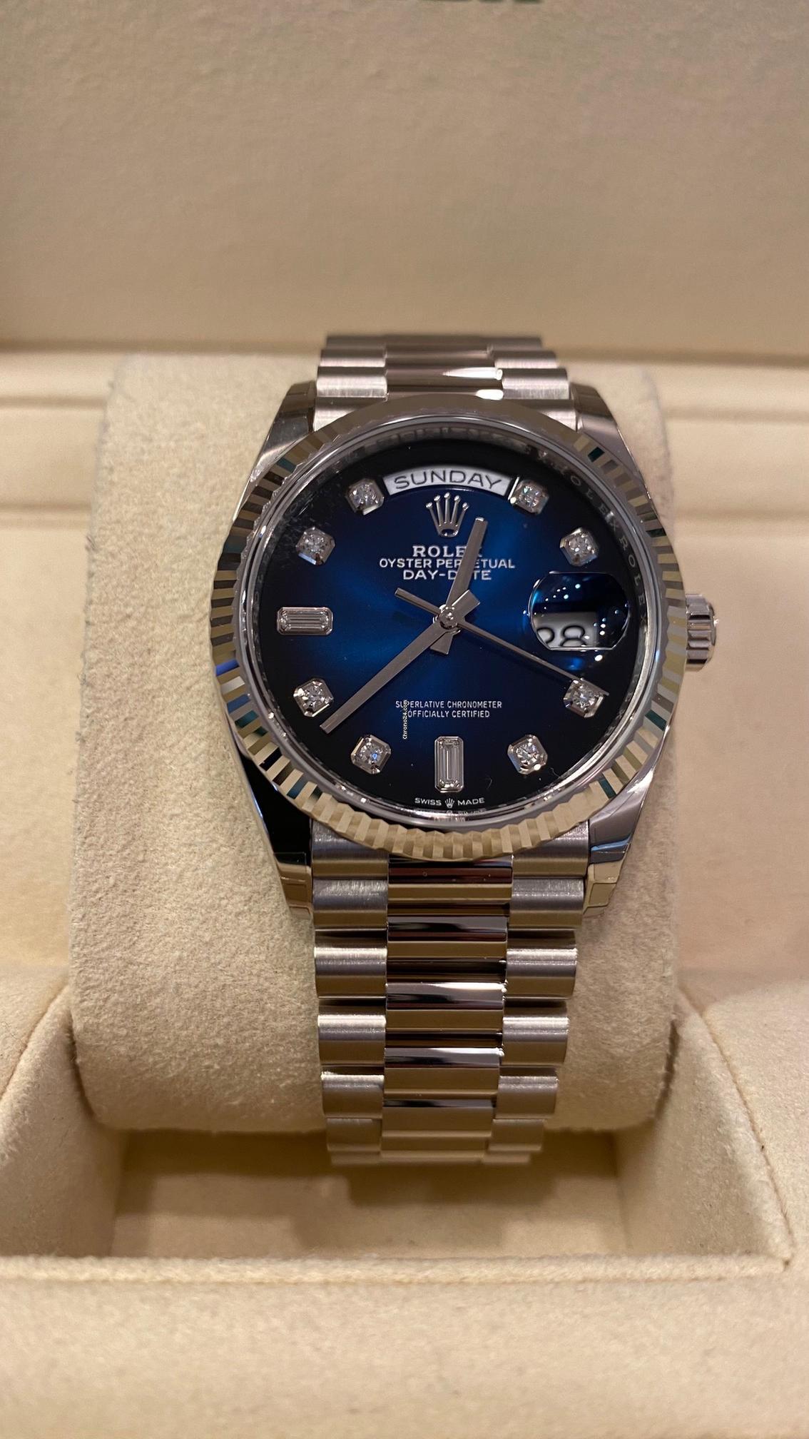 Rolex Day-Date 36 36mm/NEW 2025/White Gold 10 Diamonds Blue Dial 128239