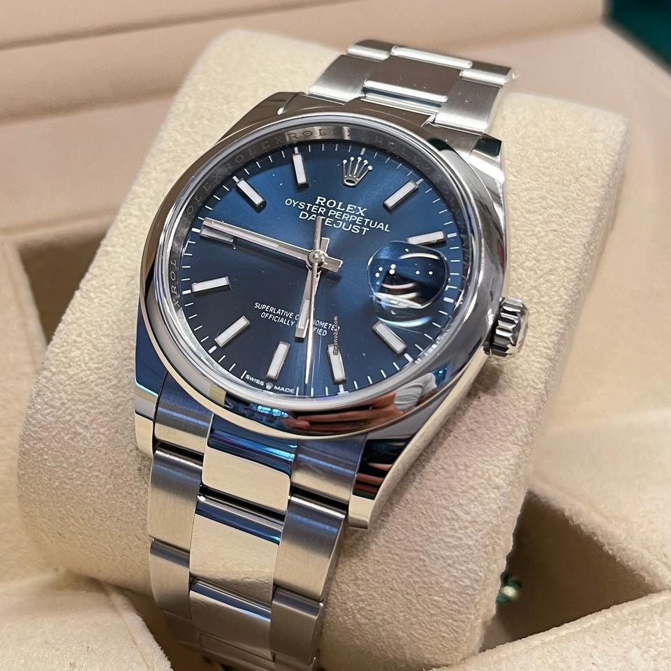 Rolex Datejust 36 36mm Like New (Unworn) 2025 ( May)/Blue Dial Index Oyster Band 126200