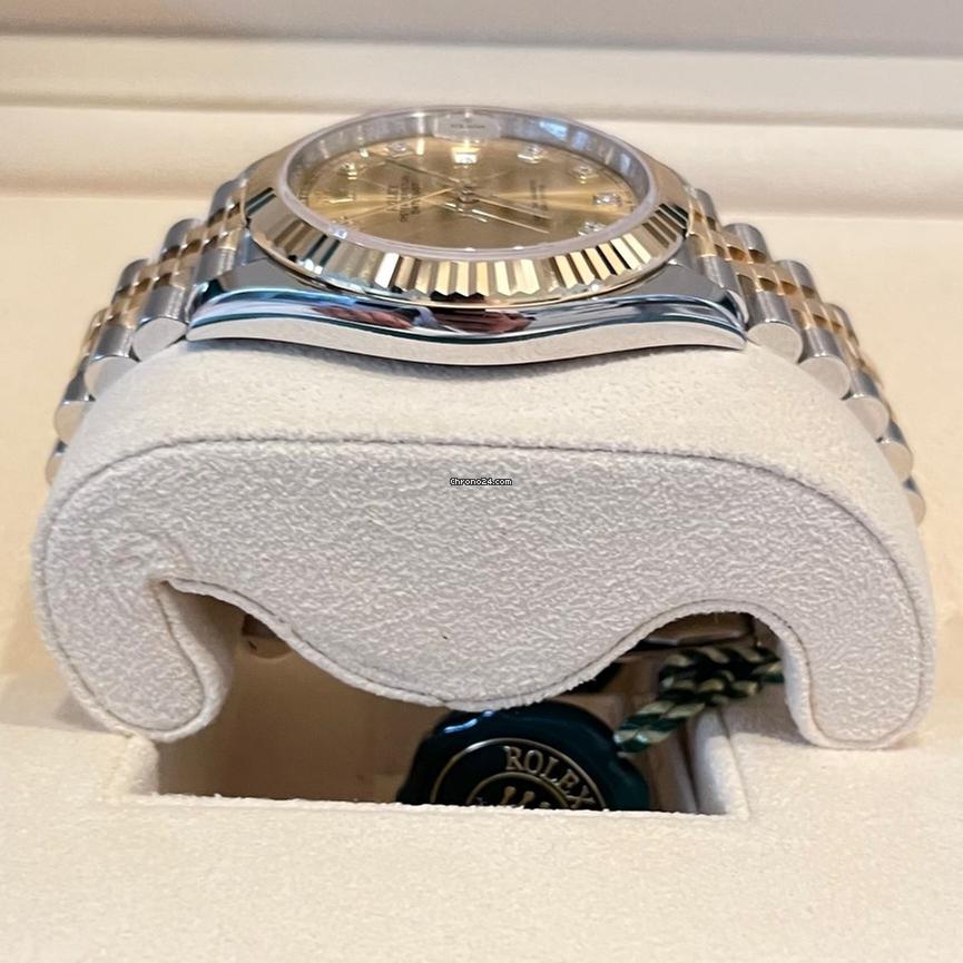 Rolex Datejust 41 mm/Like New (Unworn) (2025) Jubilee Band/10 Diamonds Champagne Dial/126333