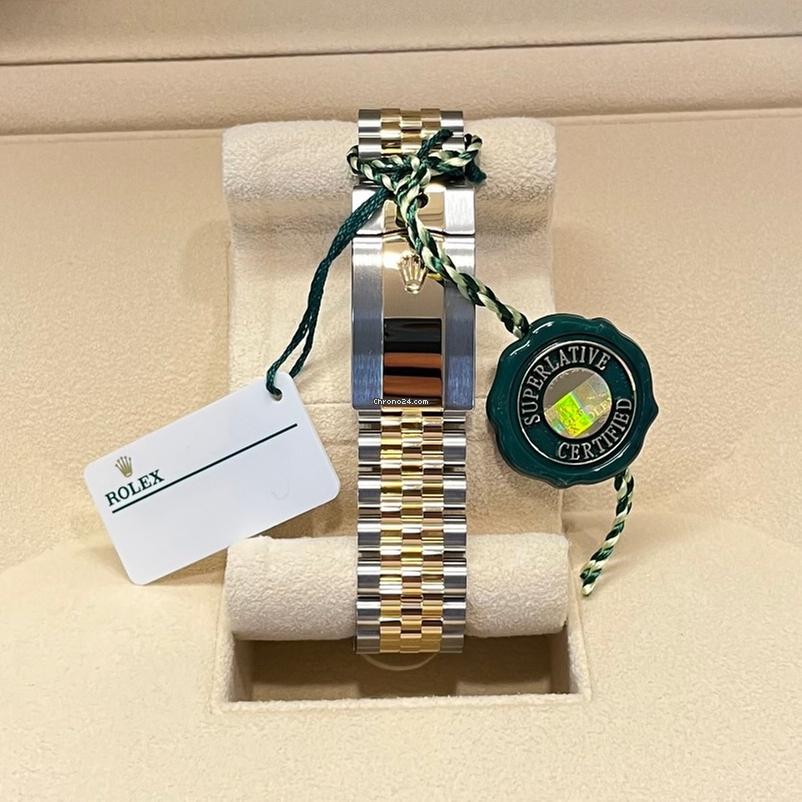 Rolex Datejust 41 mm/Like New (Unworn) (2025) Jubilee Band/10 Diamonds Champagne Dial/126333