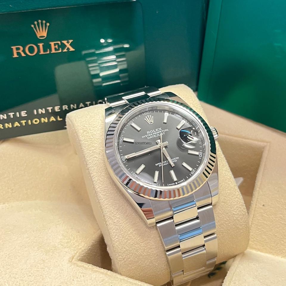 Rolex Datejust 41 41mm Like New (Unworn) 2025 (May)Black Dial Index Oyster 126334