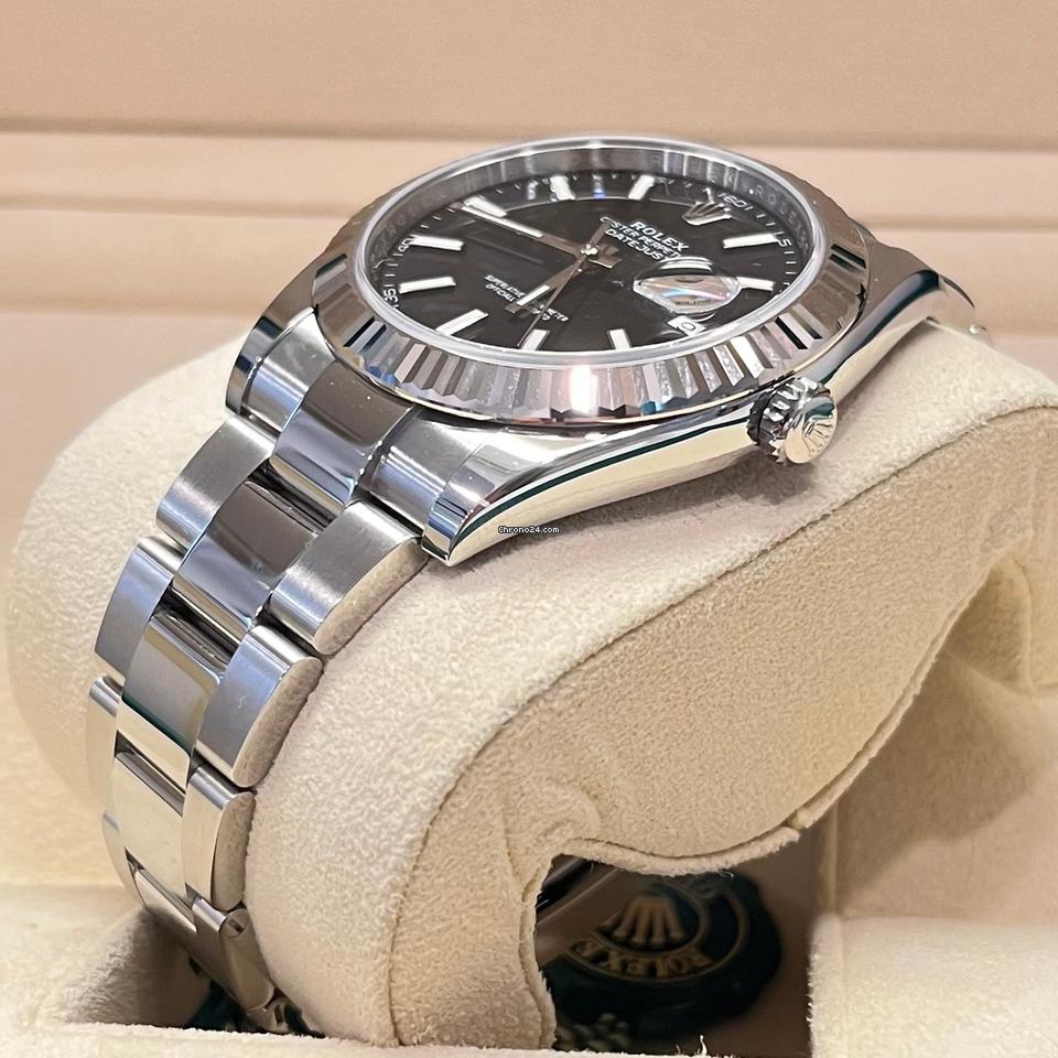 Rolex Datejust 41 41mm Like New (Unworn) 2025 (May)Black Dial Index Oyster 126334