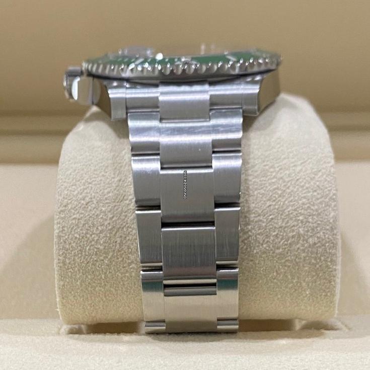 Rolex Submariner Date Like New (Unworn) 2025(Maio) 126610lv