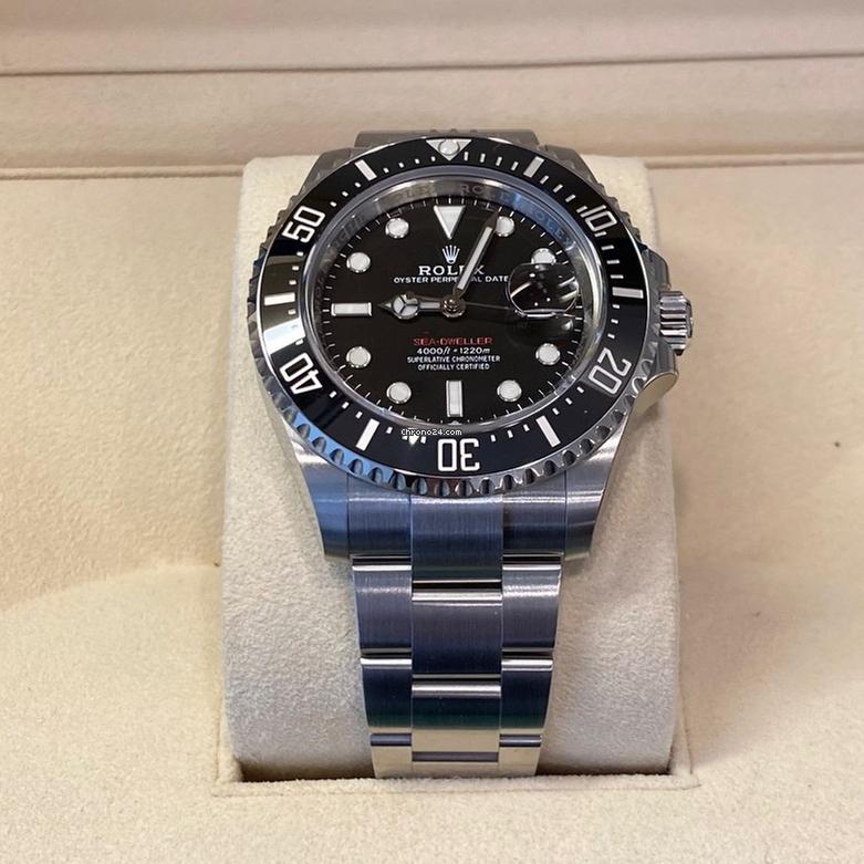 Rolex Sea-Dweller Like New (Unworn) 2025 (fev) Red 126600