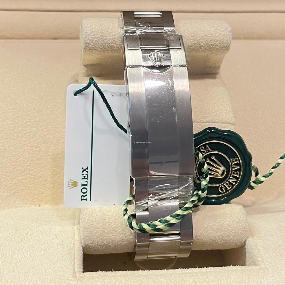 Rolex Submariner Date 41mm Like New (Unworn) 2025 White Gold / 126619LB