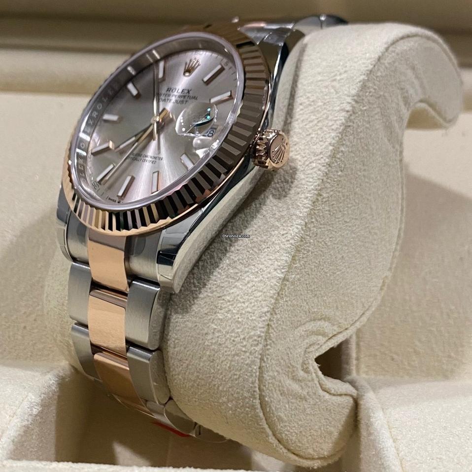 Rolex Datejust 41 mm Like New (Unworn) 2025 Oyster Sundust Dial Fluted Pink 126331
