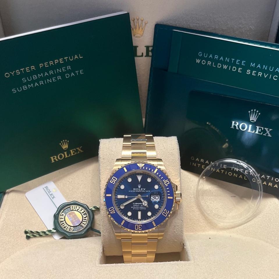 Rolex Submariner Date 41mm Like New (Unworn) 2025 / Blue Dial / Yellow Gold 126618LB