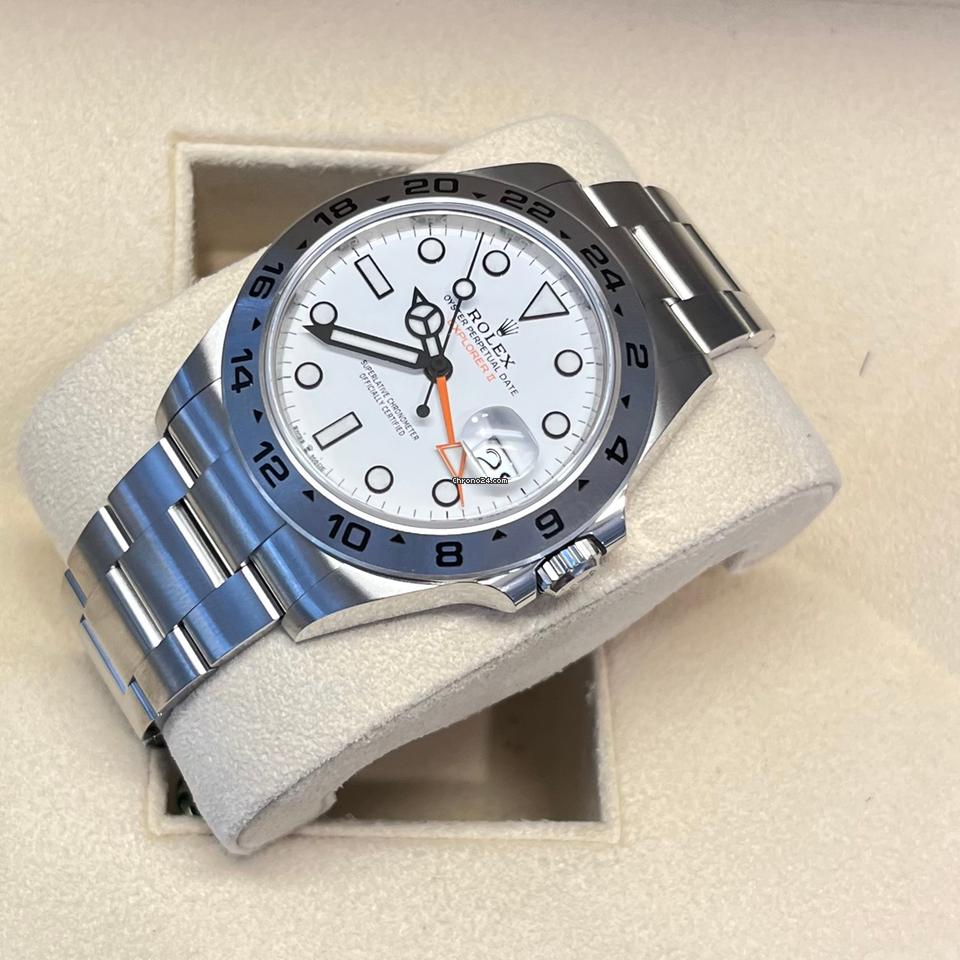 Rolex Explorer II Like New (Unworn) 2025 (May)White dial 226570
