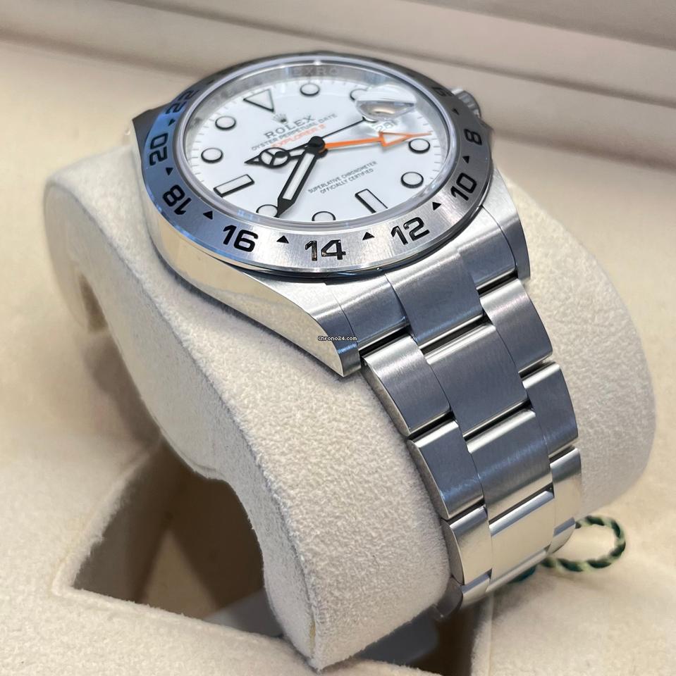 Rolex Explorer II Like New (Unworn) 2025 (May)White dial 226570