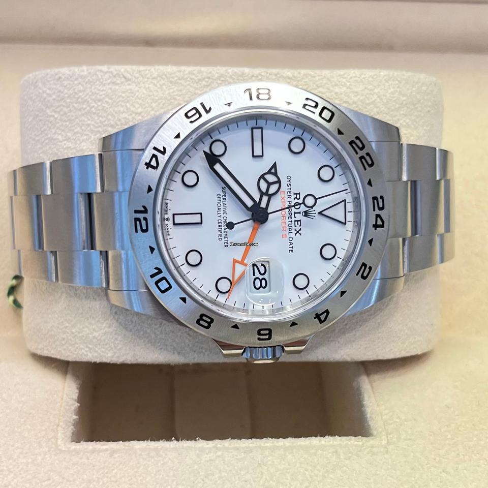 Rolex Explorer II Like New (Unworn) 2025 (May)White dial 226570