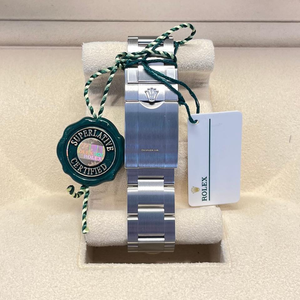 Rolex Explorer II Like New (Unworn) 2025 (May)White dial 226570