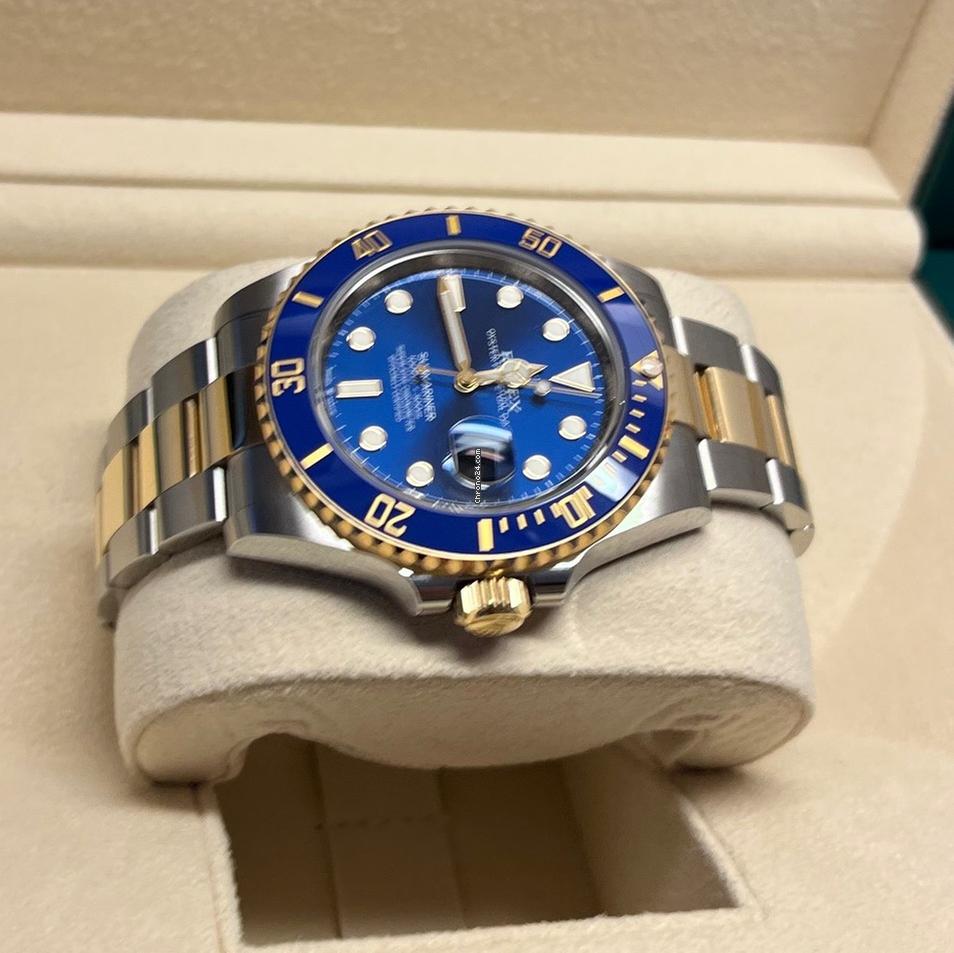 Rolex Submariner Date 41mm Like New (Unworn) 2025 (May) Blue Dial / Two Tone/126613LB