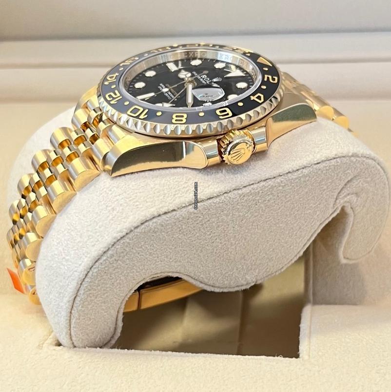 Rolex GMT-Master II Like New (Unworn) 2025 (May) / Yellow Gold/126718 GRNR