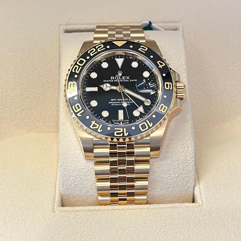 Rolex GMT-Master II Like New (Unworn) 2025 (May) / Yellow Gold/126718 GRNR
