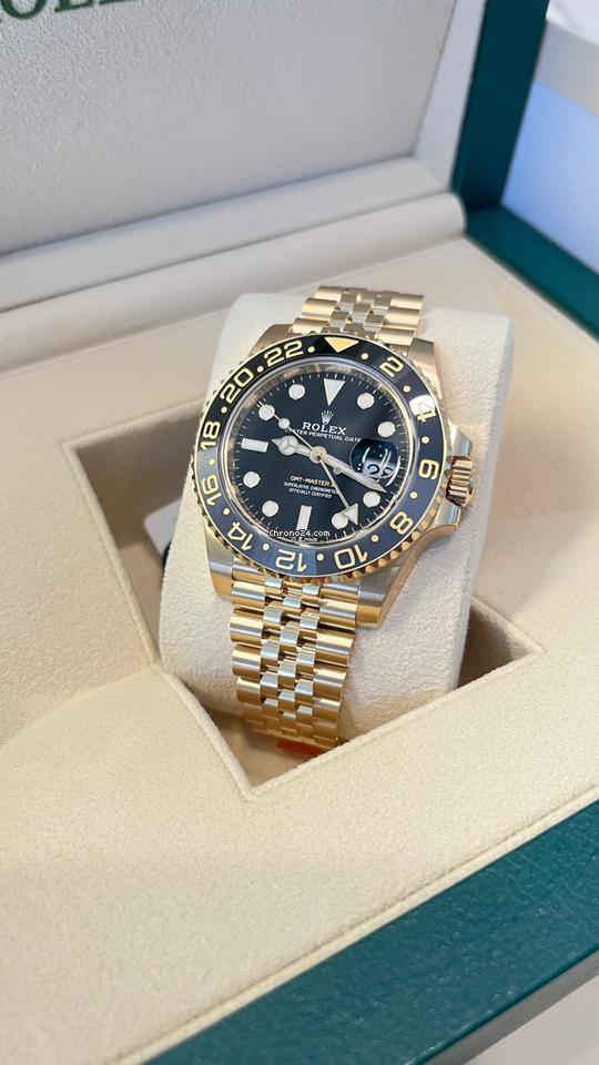 Rolex GMT-Master II Like New (Unworn) 2025 (May) / Yellow Gold/126718 GRNR