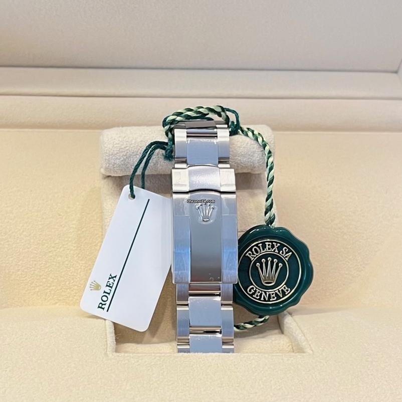 Rolex Datejust 41 41mm/Like New (Unworn) 2025 (April)/Black Dial Diamonds 126334