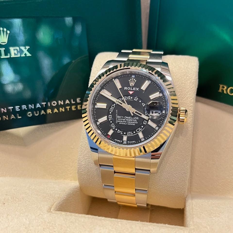 Rolex Sky-Dweller 42mm Like New (Unworn) 2025 two tones / Black Dial Oyster 336933