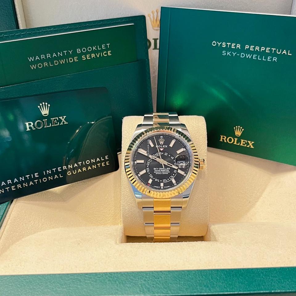 Rolex Sky-Dweller 42mm Like New (Unworn) 2025 two tones / Black Dial Oyster 336933