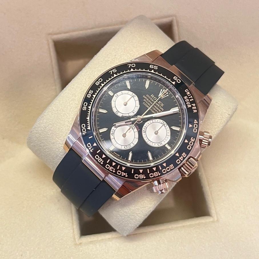 Rolex Daytona Cosmograph Daytona / Like New (Unworn) 2025 (April) / Rose Gold/Oysterflex BLACK DIAL 126515L