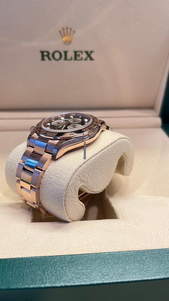 Rolex Daytona Daytona/Like New (Unworn) 2025 (March)/Black Dial Diamond Rose GOLD/126505