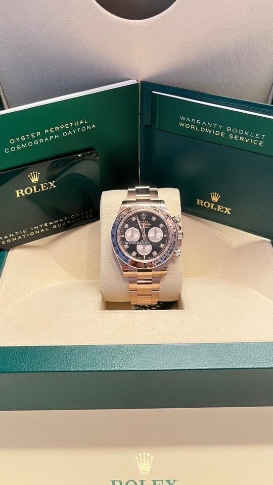 Rolex Daytona Daytona/Like New (Unworn) 2025 (March)/Black Dial Diamond Rose GOLD/126505