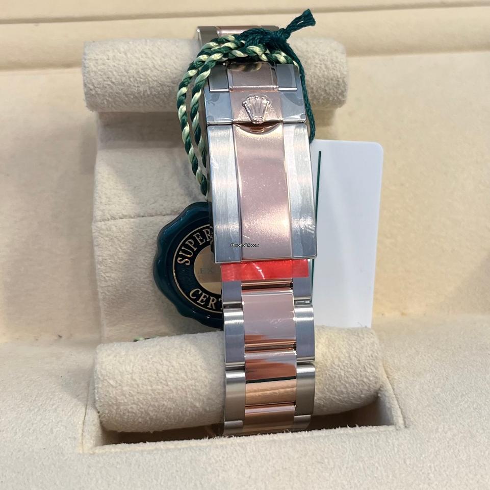 Rolex GMT-Master II Like New (Unworn) 2025 - May "Rootbeer" 126711CHNR