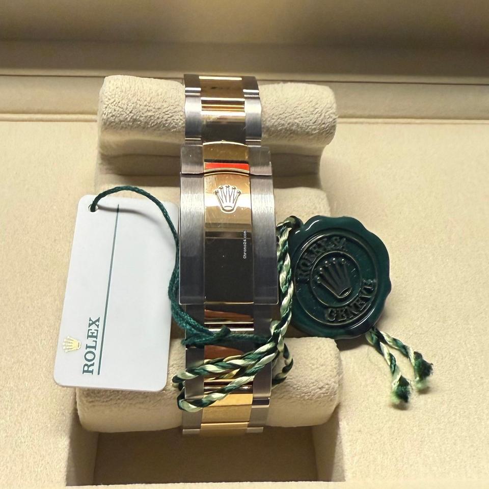 Rolex Datejust 36 36mm Like New (Unworn) 2025 White Index/Oyster/Two-Tones Yellow Gold / Steel/126203